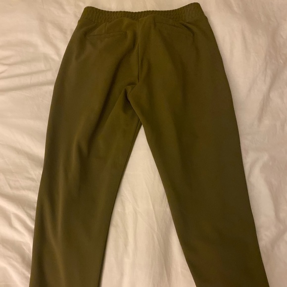 Green ankle dress pants - Picture 2 of 2